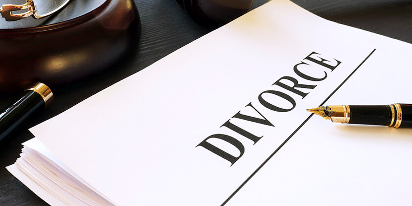 Choosing a divorce lawyer might seem easy