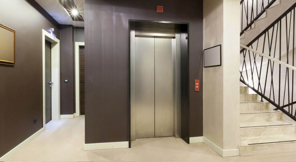 Common costs of an elevator in a single household